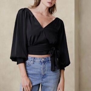 NWT Banana Republic Black Cropped Wrap Blouse | Size 8 / Medium